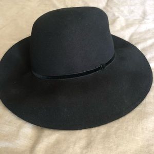 Ecote Wool Floppy Hat